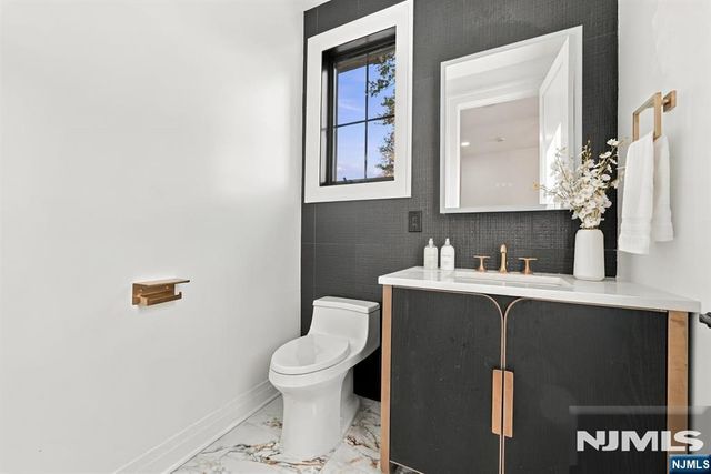 785 Summit Avenue, River Edge, NJ 07661