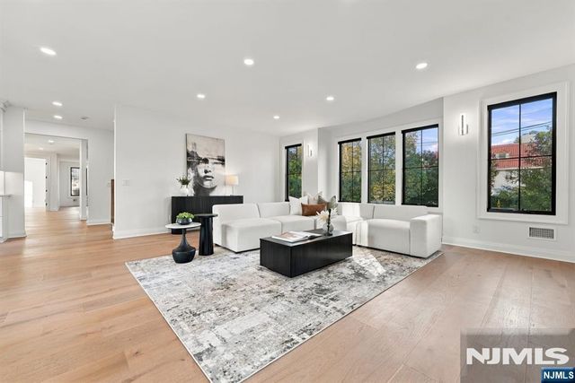 785 Summit Avenue, River Edge, NJ 07661