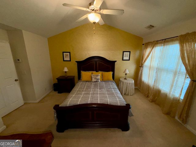 121 Stonebridge Crossing, Newnan, GA 30265