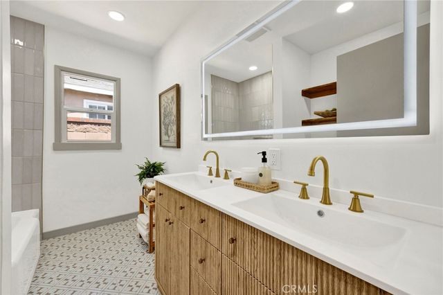 861 Grant, Glendale, CA 91202