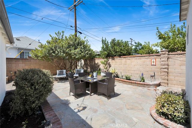 861 Grant, Glendale, CA 91202