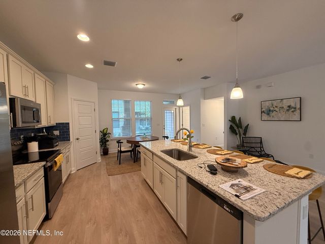 2914 COLLEGE Street, Jacksonville, FL 32205