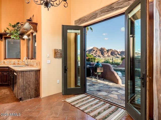 4320 E DESERT CREST Drive, Paradise Valley, AZ 85253
