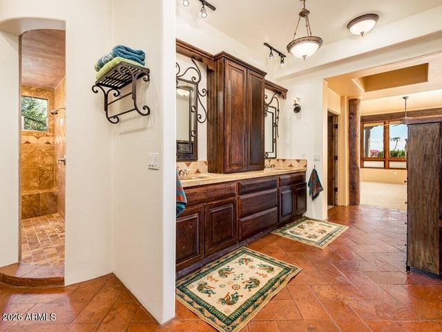4320 E DESERT CREST Drive, Paradise Valley, AZ 85253