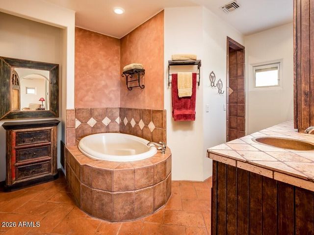 4320 E DESERT CREST Drive, Paradise Valley, AZ 85253
