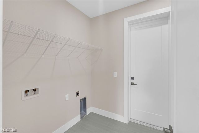 6029 Keystone Cir, Labelle, FL 33935