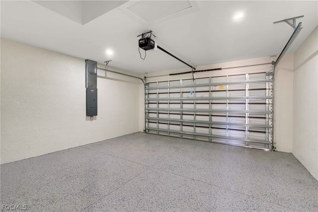 6029 Keystone Cir, Labelle, FL 33935