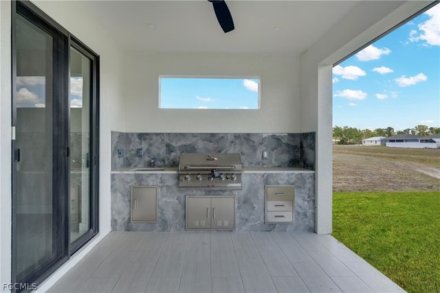 6029 Keystone Cir, Labelle, FL 33935