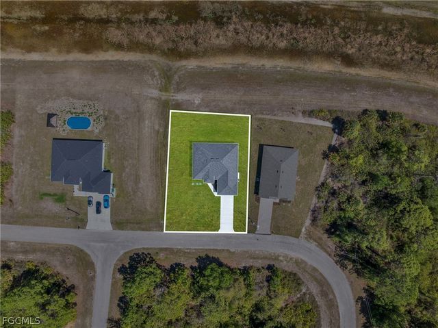 6029 Keystone Cir, Labelle, FL 33935