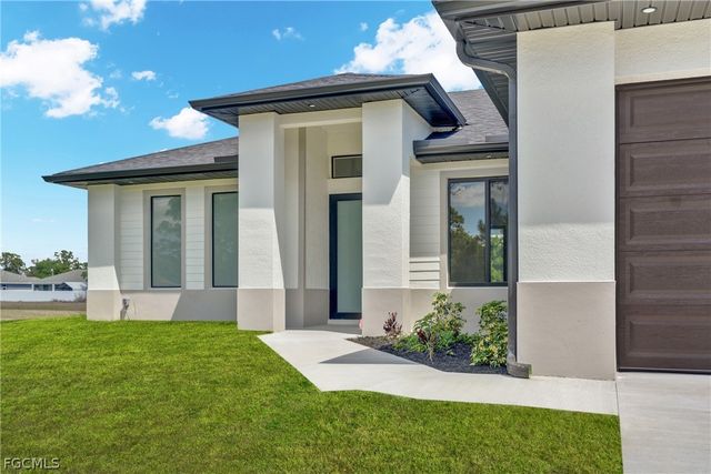 6029 Keystone Cir, Labelle, FL 33935