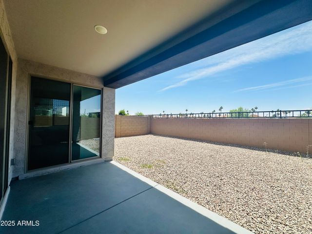 7425 W Nicolet Avenue, Glendale, AZ 85303