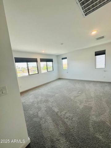 7425 W Nicolet Avenue, Glendale, AZ 85303