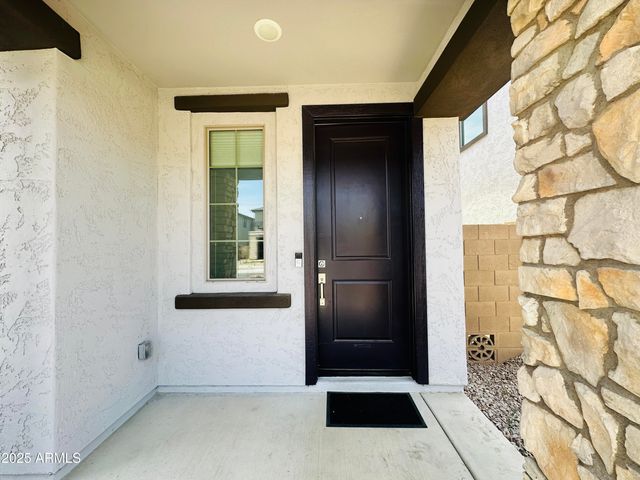 7425 W Nicolet Avenue, Glendale, AZ 85303