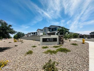 7425 W Nicolet Avenue, Glendale, AZ 85303
