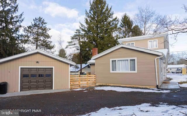 37 HIGHRIDGE RD, Albrightsville, PA 18210