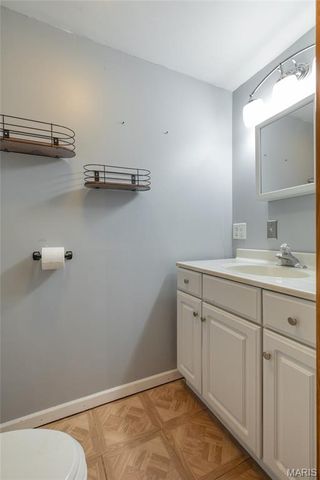 709 Mayo, Carlinville, IL 62626