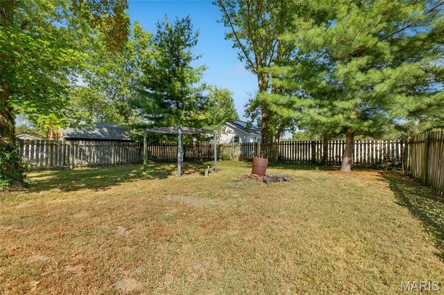 709 Mayo, Carlinville, IL 62626