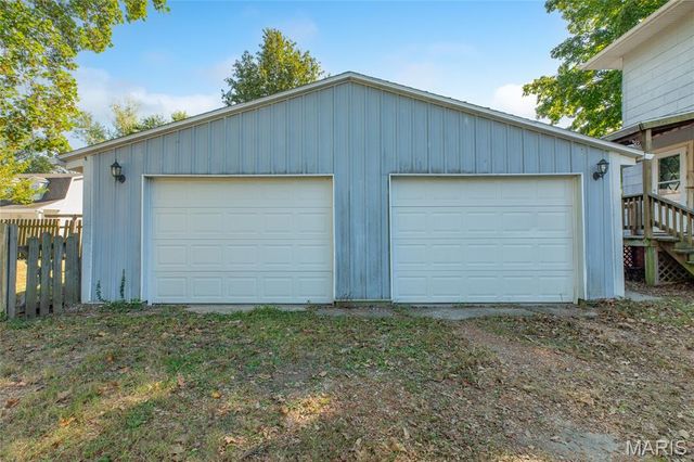 709 Mayo, Carlinville, IL 62626