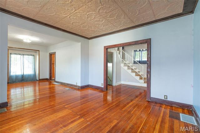 709 Mayo, Carlinville, IL 62626