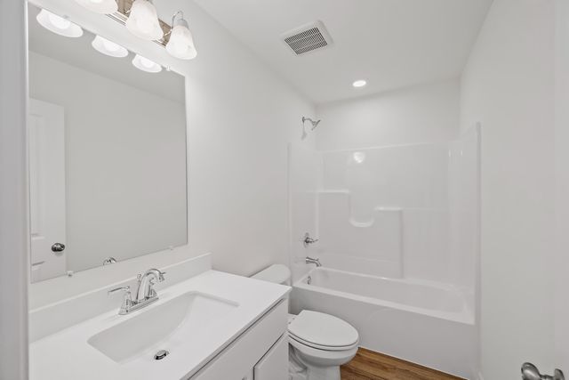 2373 Dunewood Street, Portage, IN 46368