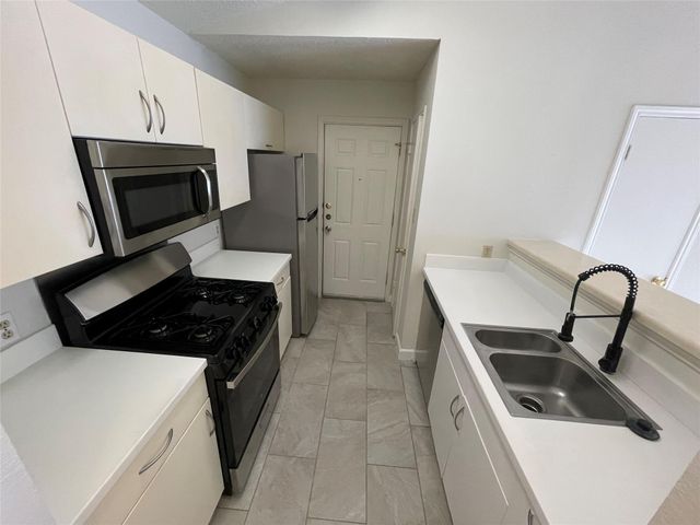 2031 Redwing WAY, Round Rock, TX 78664