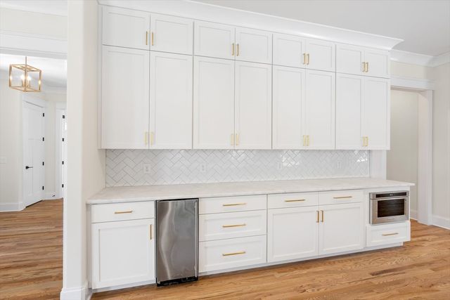 813 Hillsboro Rd, Franklin, TN 37064