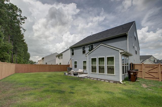 339 Blue Oak Drive, Moncks Corner, SC 29461