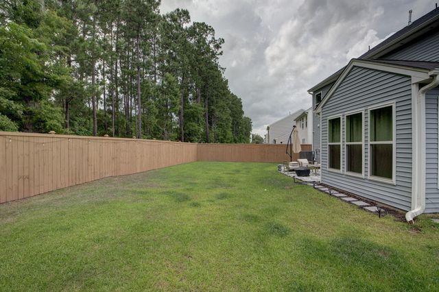 339 Blue Oak Drive, Moncks Corner, SC 29461
