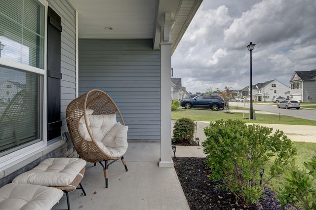 339 Blue Oak Drive, Moncks Corner, SC 29461