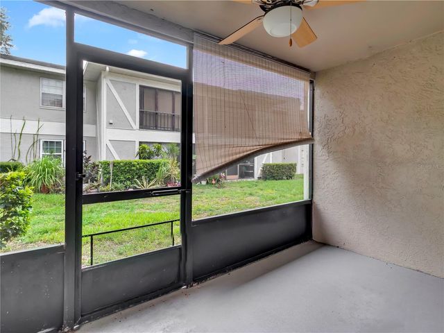 14466 REUTER STRASSE CIRCLE 501, Tampa, FL 33613