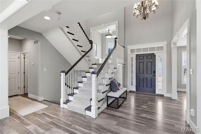 109 Sterling Crossing Drive, Dardenne Prairie, MO 63368