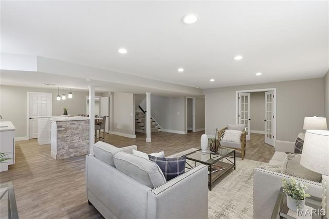 109 Sterling Crossing Drive, Dardenne Prairie, MO 63368