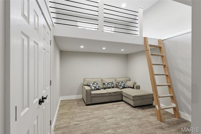 109 Sterling Crossing Drive, Dardenne Prairie, MO 63368