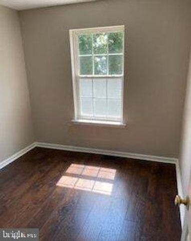 46 NORMANS FORD DR, Sicklerville, NJ 08081