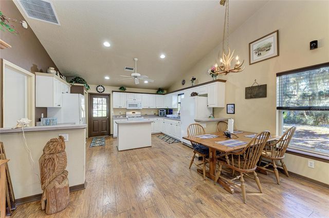 7205 WAUCHULA ROAD, Myakka City, FL 34251