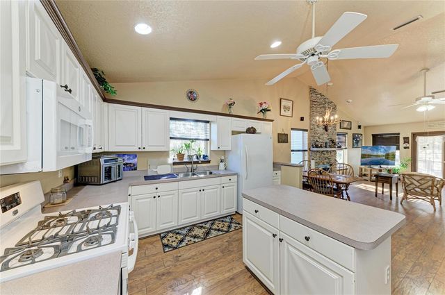 7205 WAUCHULA ROAD, Myakka City, FL 34251