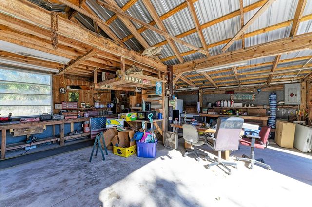 7205 WAUCHULA ROAD, Myakka City, FL 34251