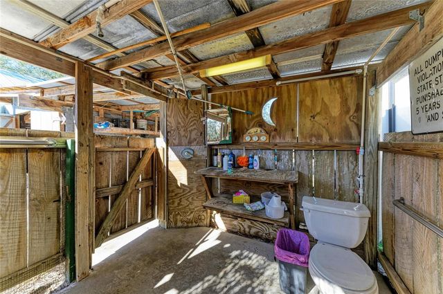 7205 WAUCHULA ROAD, Myakka City, FL 34251