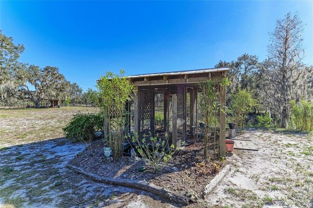 7205 WAUCHULA ROAD, Myakka City, FL 34251