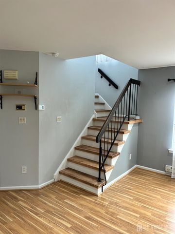 204 Blew Court, East Brunswick, NJ 08816