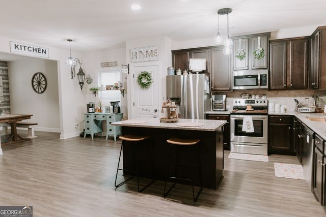 127 Waterford Drive, Jackson, GA 30233