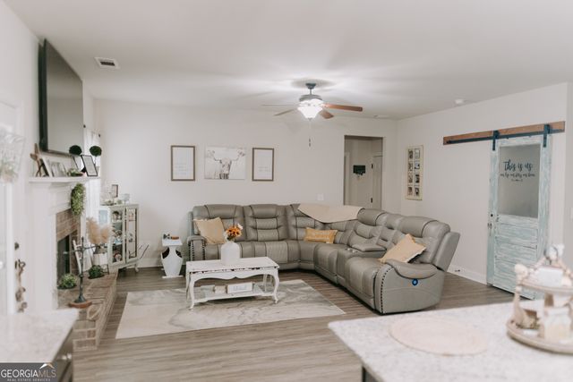 127 Waterford Drive, Jackson, GA 30233
