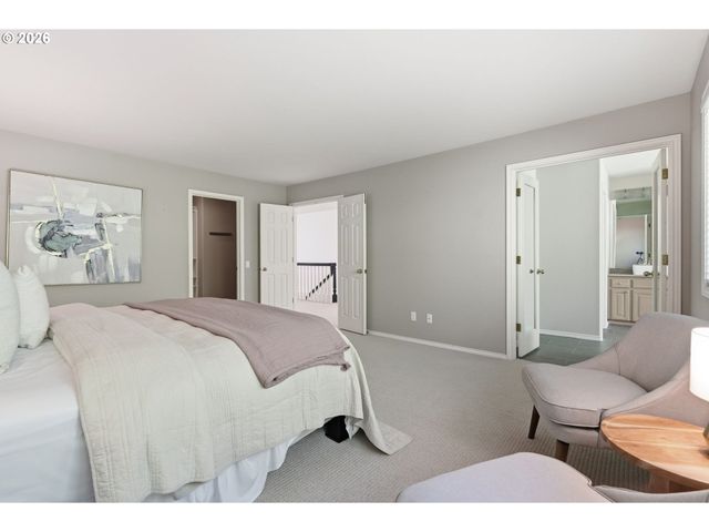 19158 MEGAN Pl, Lake Oswego, OR 97034