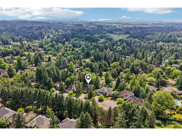 19158 MEGAN Pl, Lake Oswego, OR 97034