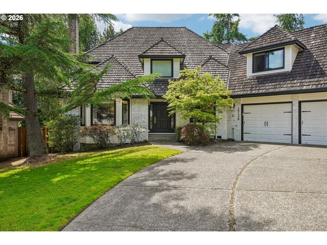 19158 MEGAN Pl, Lake Oswego, OR 97034