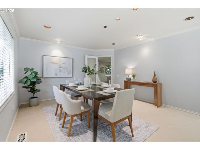 19158 MEGAN Pl, Lake Oswego, OR 97034