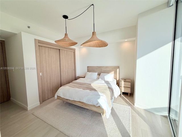 495 Brickell Ave 5106, Miami, FL 33131