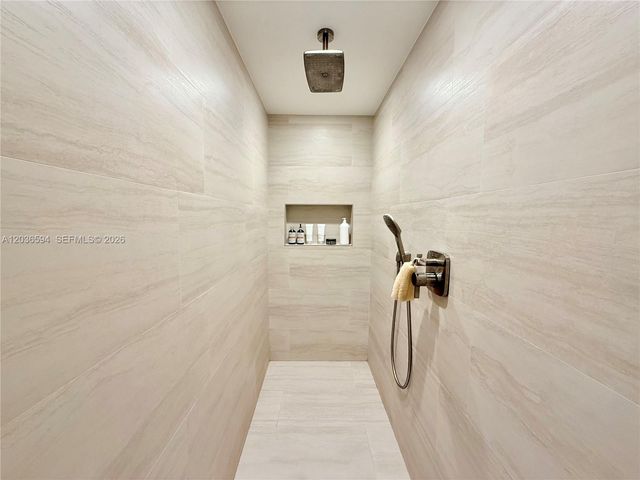 495 Brickell Ave 5106, Miami, FL 33131