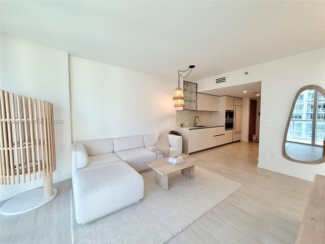 495 Brickell Ave 5106, Miami, FL 33131