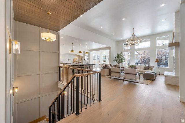 664 S WILDFLOWER CIR, North Salt Lake, UT 84054